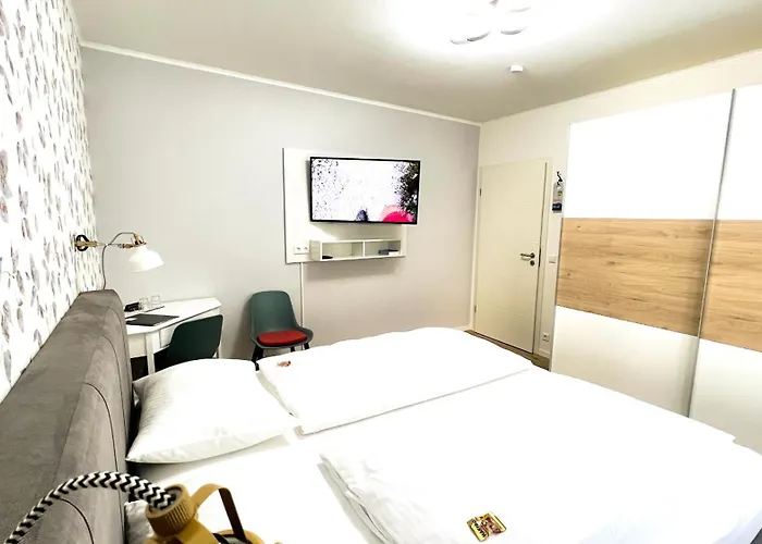 Zur Loreley - Garni Hotell 3*